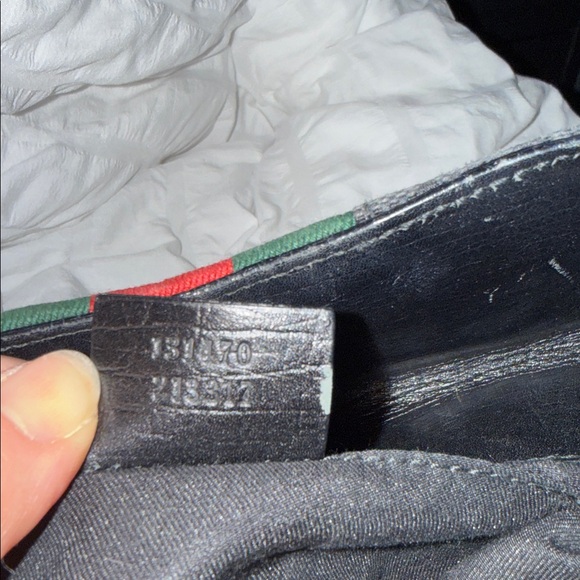 Gucci Shoulder Bag - Picture 6 of 7